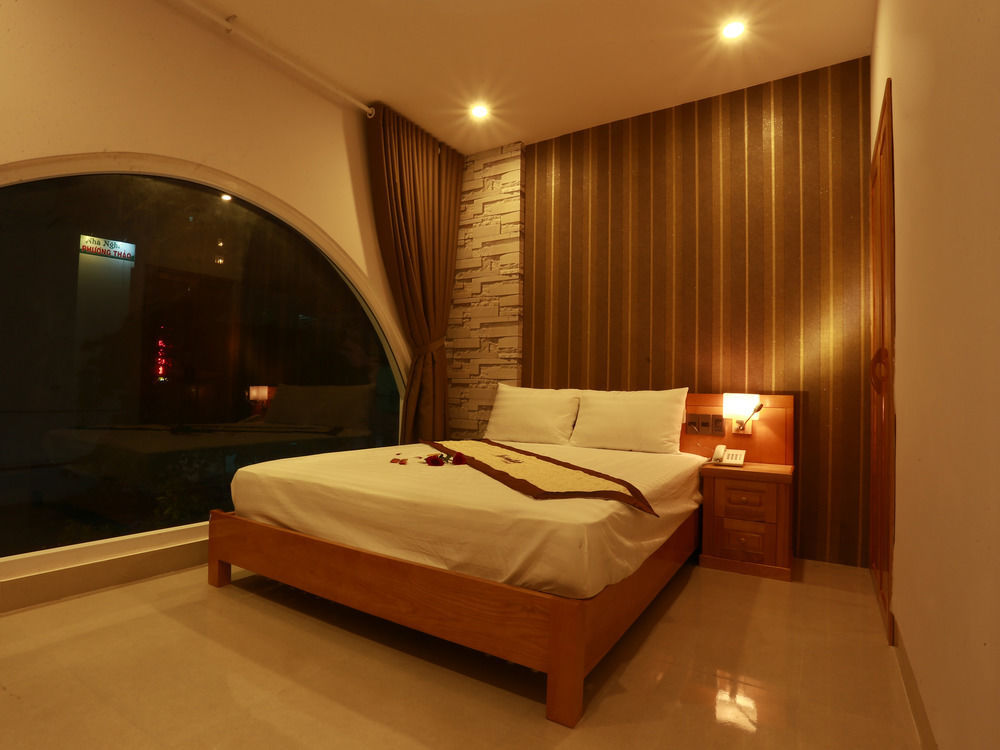 Valentine Hotel Da Nang Buitenkant foto