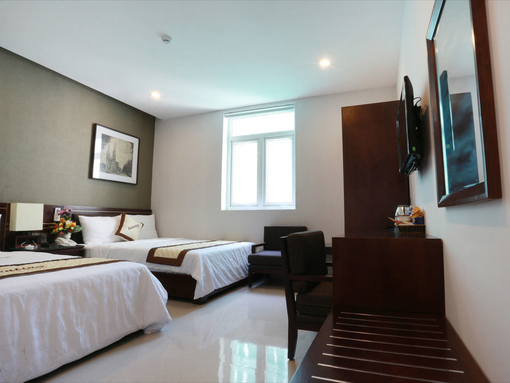 Valentine Hotel Da Nang Buitenkant foto