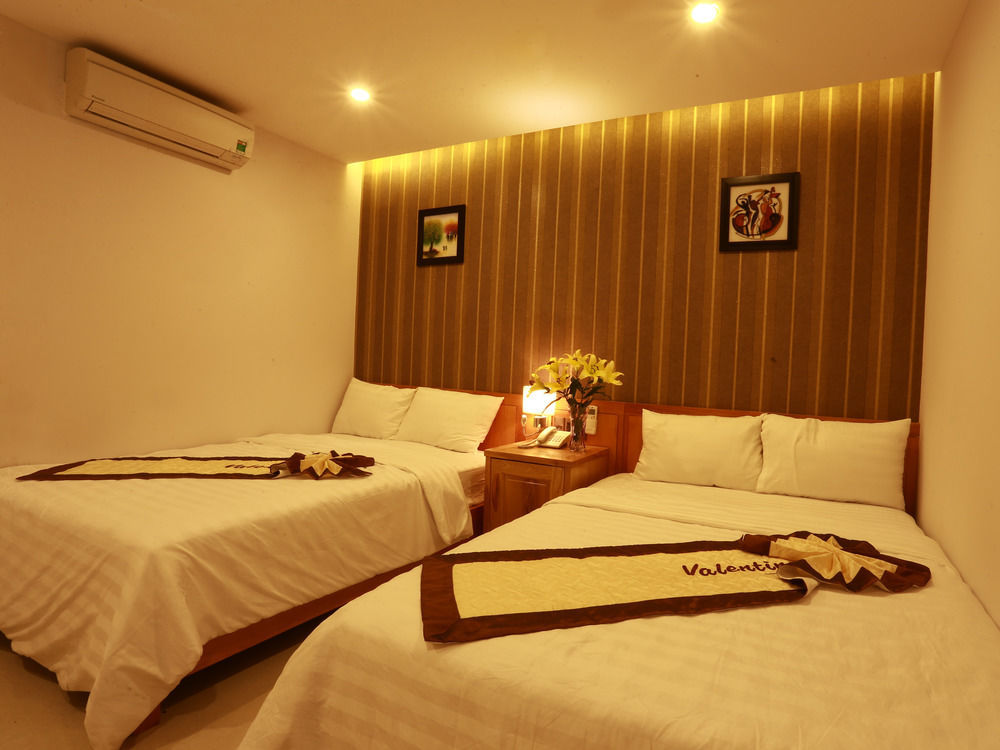 Valentine Hotel Da Nang Buitenkant foto