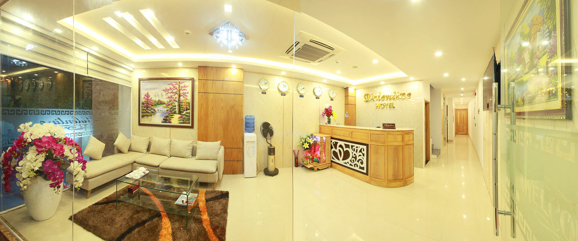 Valentine Hotel Da Nang Buitenkant foto
