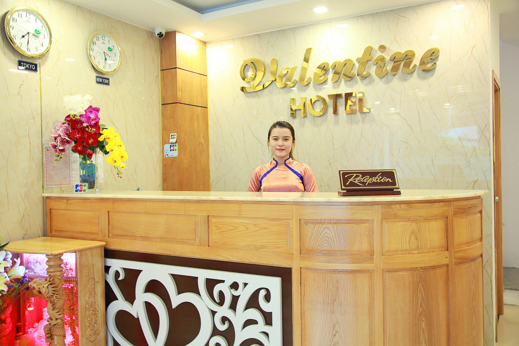 Valentine Hotel Da Nang Buitenkant foto